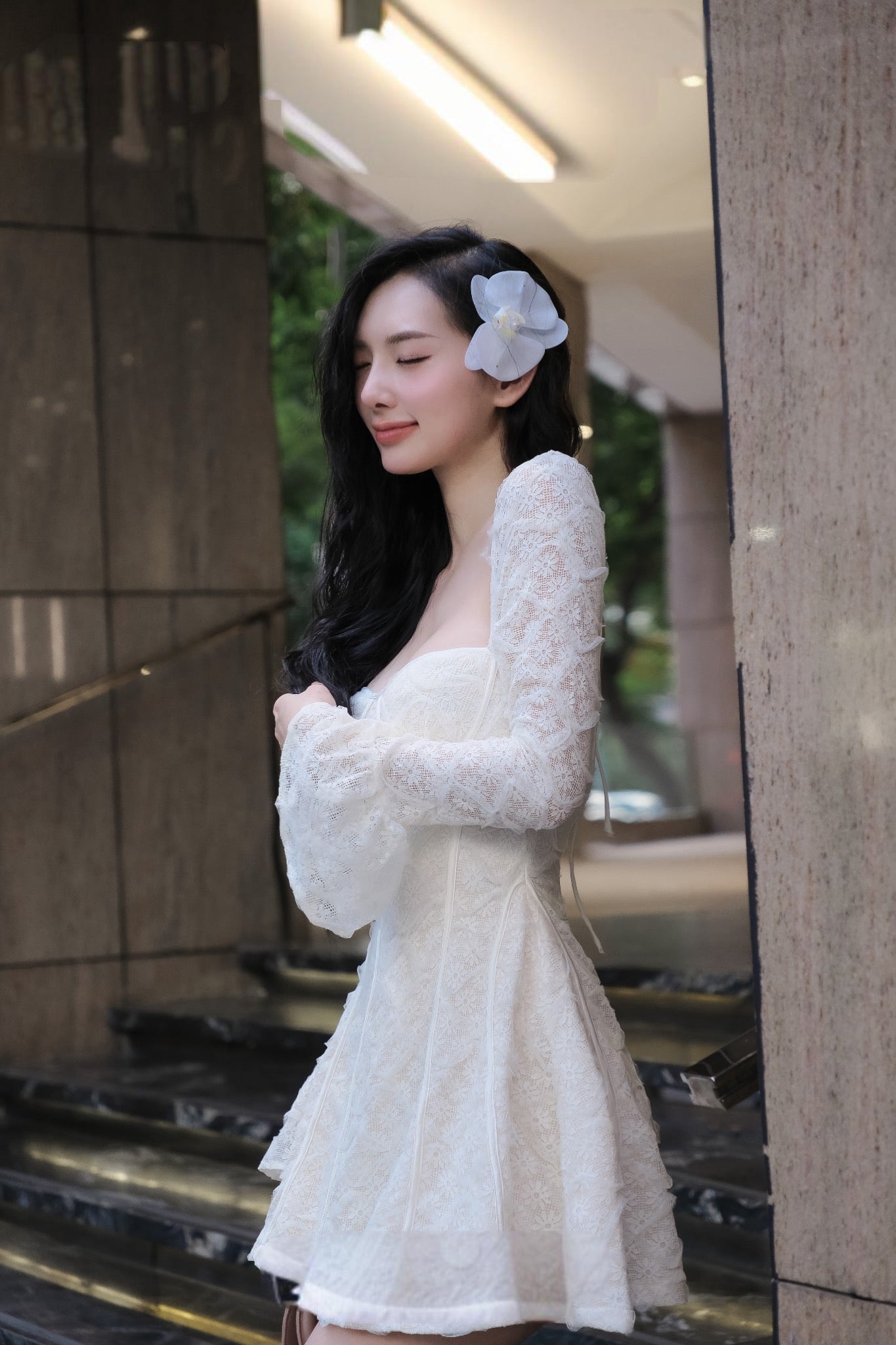 CC01 Dress Loukmai White