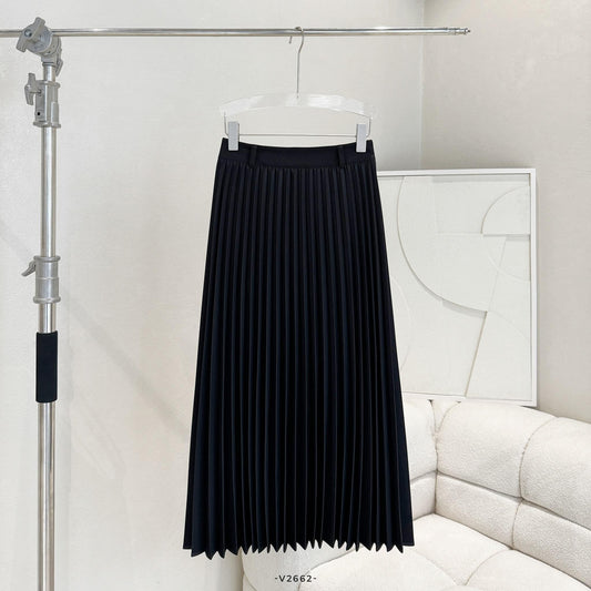 Pleated Knit Skirt